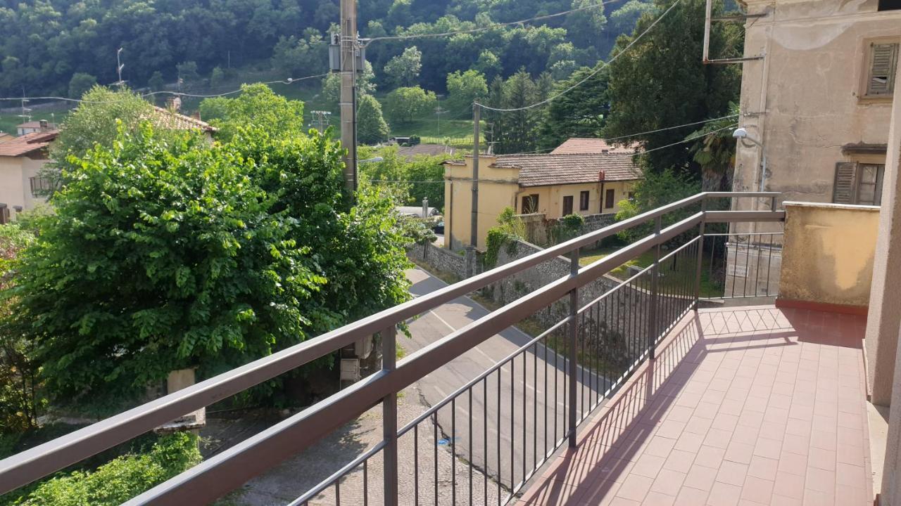 Apartment Bellagio. Asso Luaran gambar